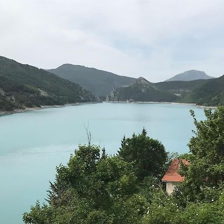 La Maison Des Pins Saint-Julien-du-Verdon Esterno foto